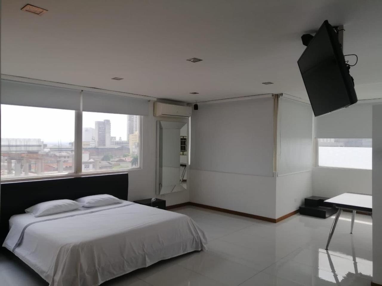 Hotel San Antonio Plaza Cali Kültér fotó