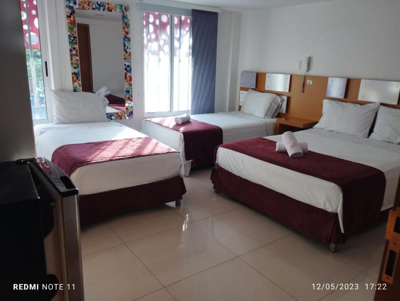 Hotel San Antonio Plaza Cali Kültér fotó